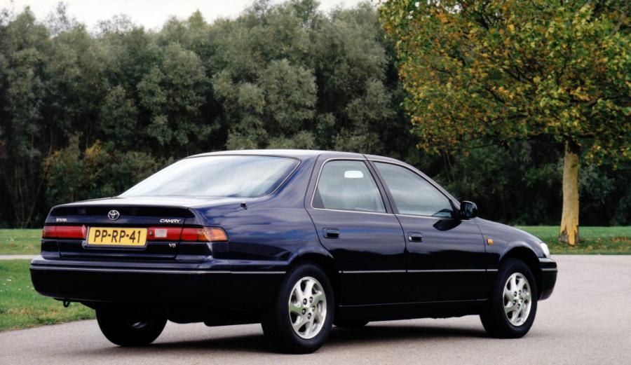  Toyota Camry (SXV20) 1996 года  (фото 8 из 10)